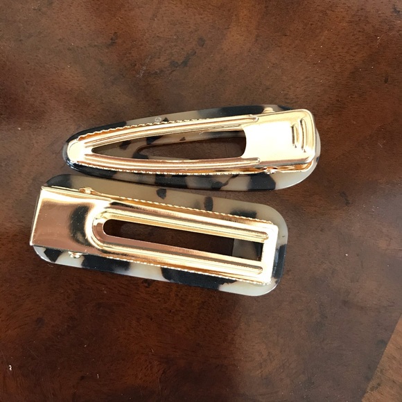 Light tortoise pattern hair clips - Picture 5 of 5